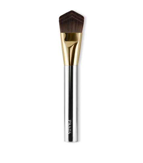 prada beauty foundation brush.